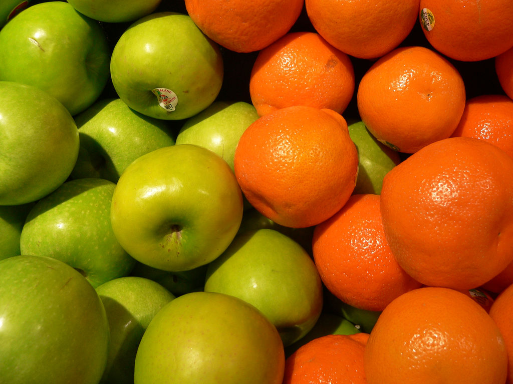 Healthy Fruit to Build Muscle Apples and Oranges 