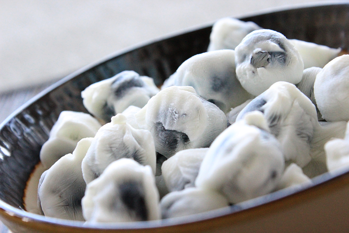 frozen blueberries greek yogurt