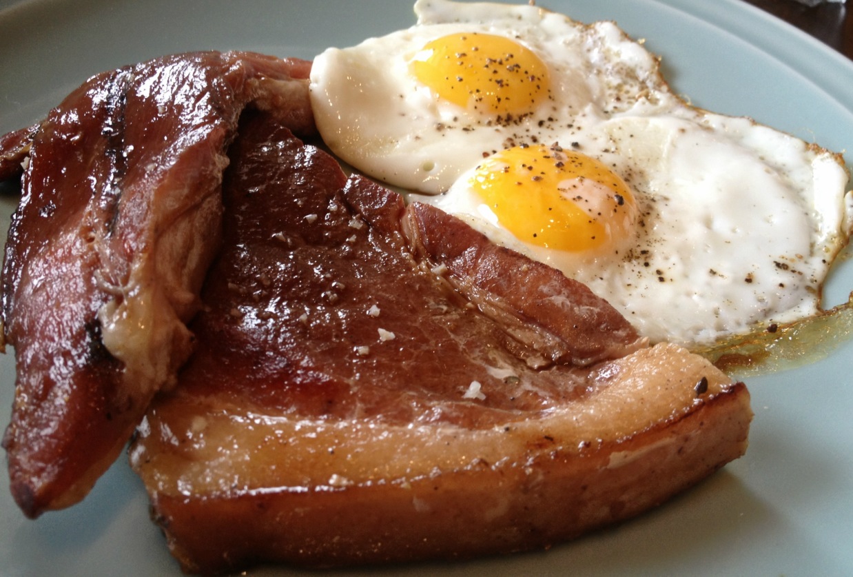 ham steak and eggs recipe