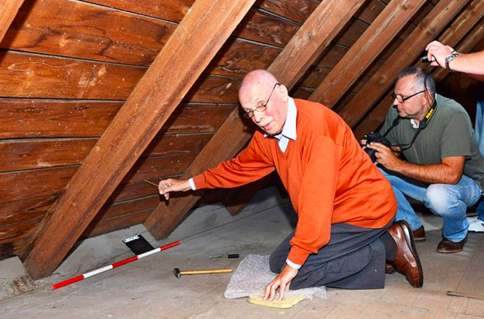 Man Discovers A Hidden Room In His Attic, What He Finds Inside Is Unbelievable Page 8 of 20