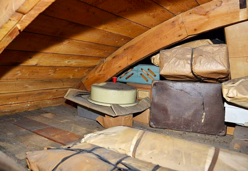 Man Discovers A Hidden Room In His Attic, What He Finds Inside Is Unbelievable Page 10 of 20